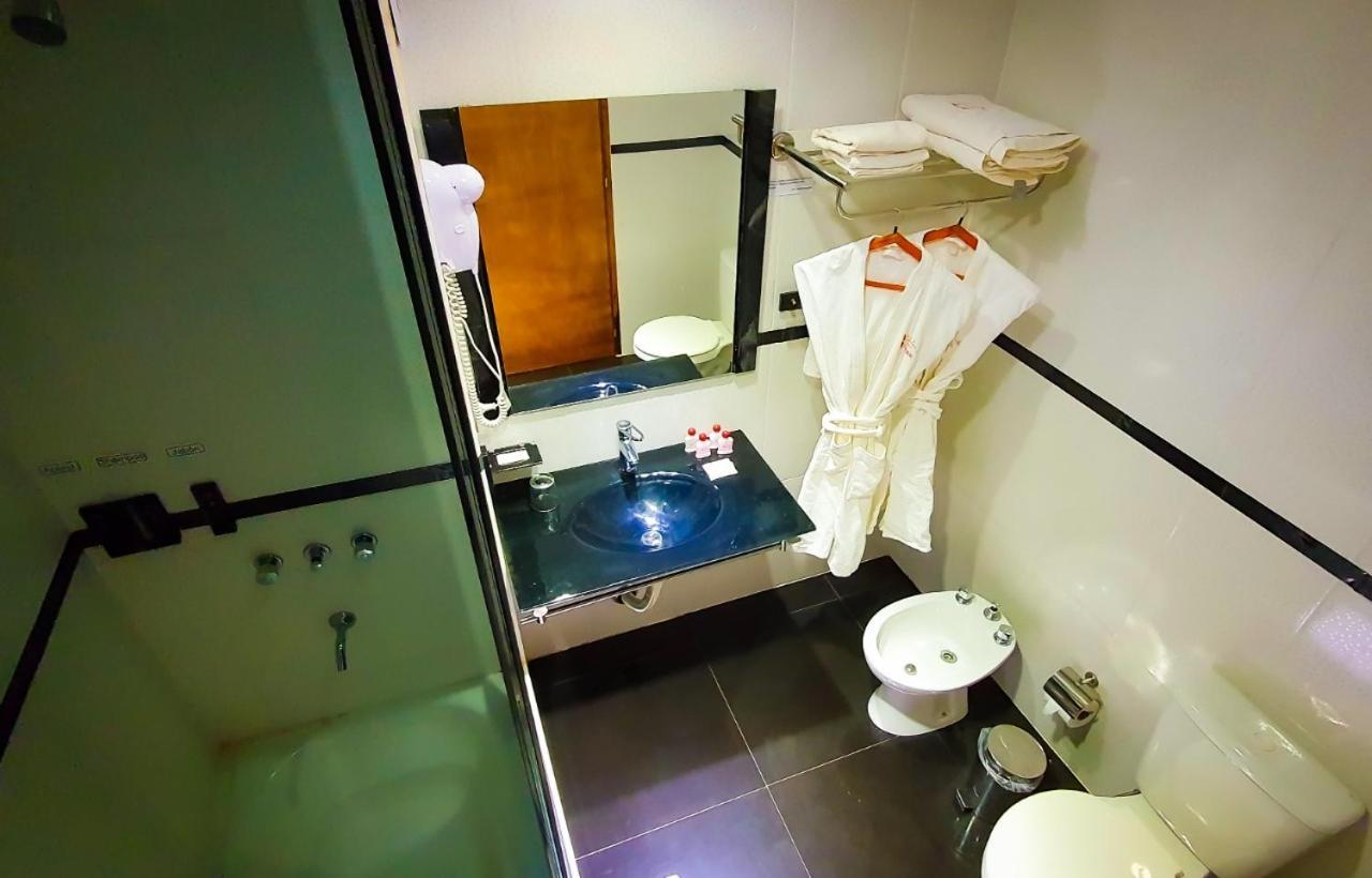 Austral Hotel Дос-де-Майо Экстерьер фото